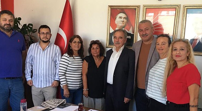Osman Zaimoğlu, Tebrikleri Kabul Ediyor