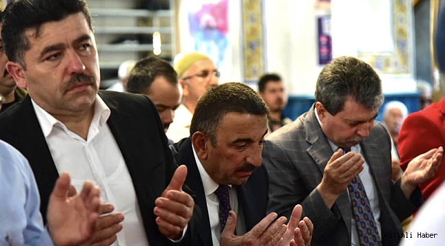 Vali Osman Hacıbektaşoğlu, Mustafa Sezer'in şehadetinin 40. gününe katıldı