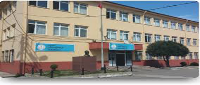 Kilimli'de Ortaokul Karantinaya Alındı