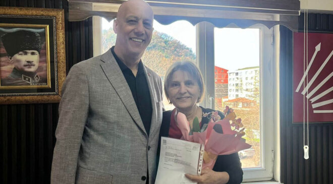 CHP Kilimli’de Kadın Kolları’na Yeni Başkan