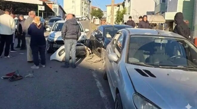 Kilimli’de Kaza! 5 Araç Birbirine Girdi