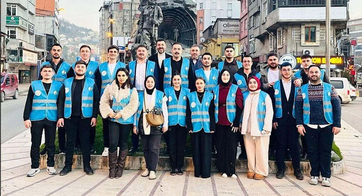 ZONGULDAK’TA “SESSİZ DAYANIŞMA” ÖRNEĞİ