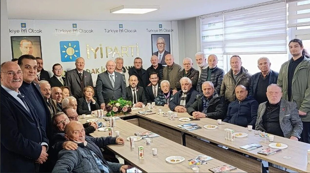 İYİ Parti’den Güç Gösterisi: “Hedef İktidar!”